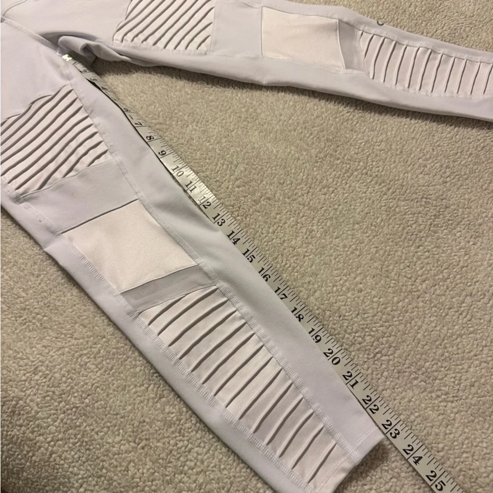 ALO YOGA High Waist Moto Legging White